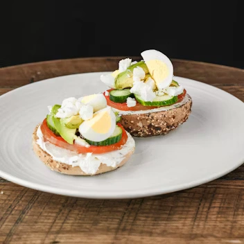 MEDITERRANEAN BAGEL